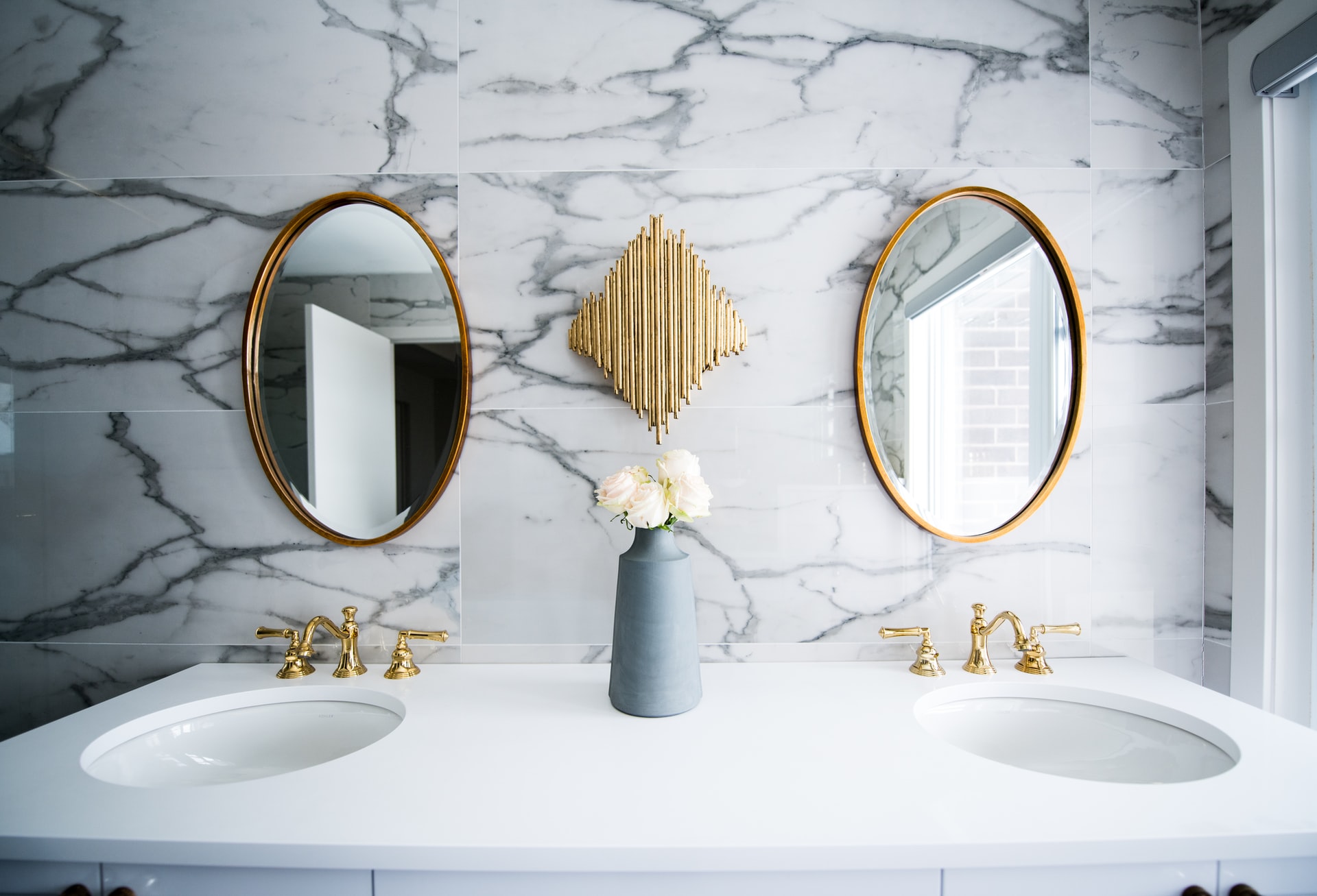 Simple Updates For Your Bathroom That Can Add Some Luxury